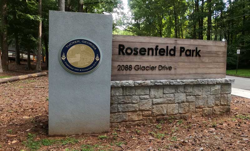 Rosenfeld-Park-sign