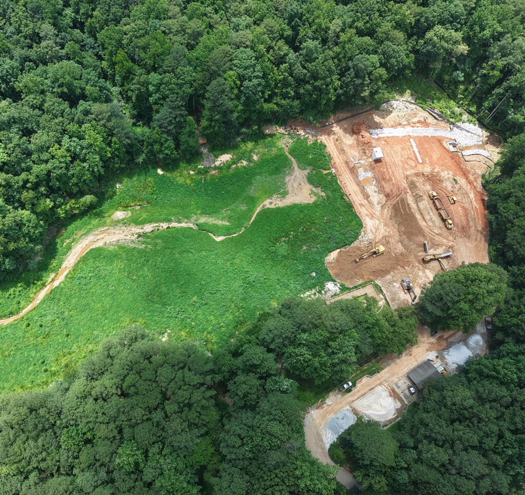 An aerial shot of Lake Erin Dam under construction.